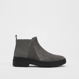 Eileen Fisher Finn Chelsea Boots Suede Gray